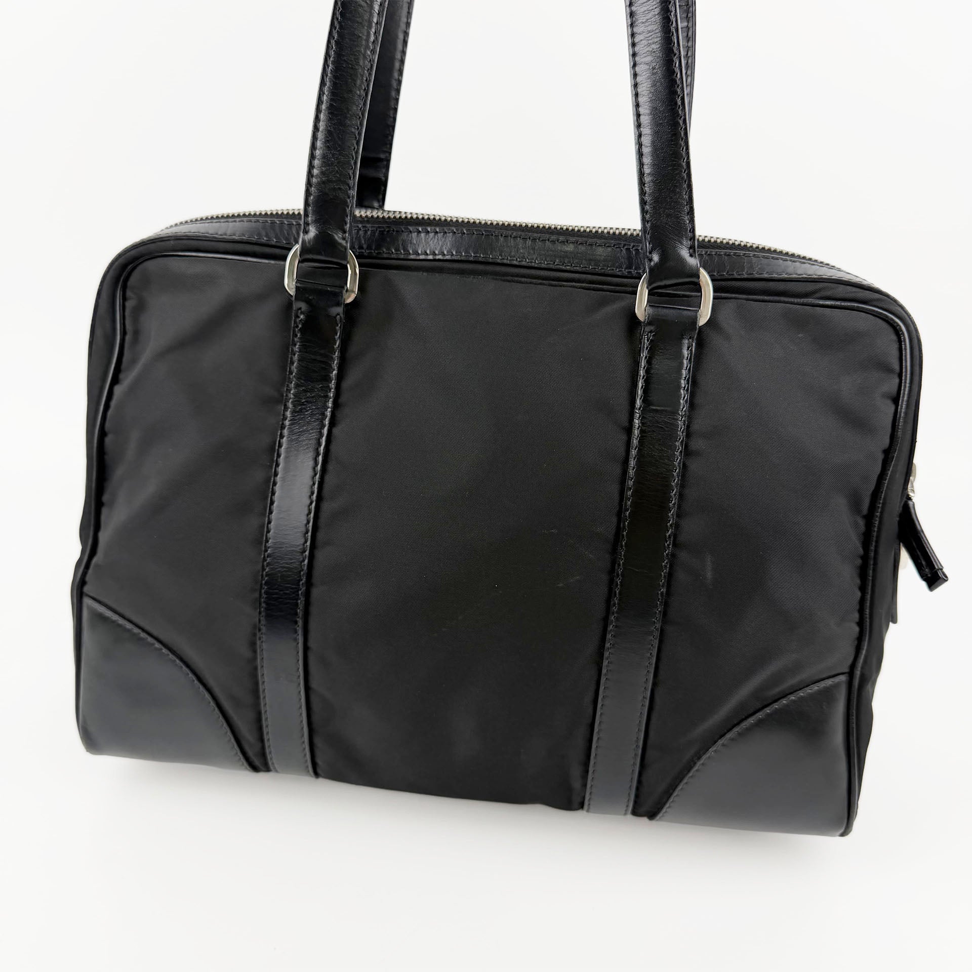 PRADA プラダ ショルダーバッグ ブラック ナイロン レザー ヴィンテージ レディース 【中古】