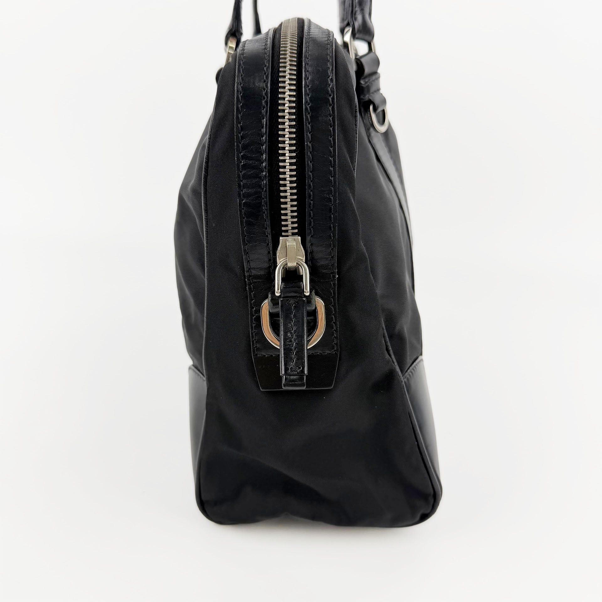 PRADA プラダ ショルダーバッグ ブラック ナイロン レザー ヴィンテージ レディース 【中古】