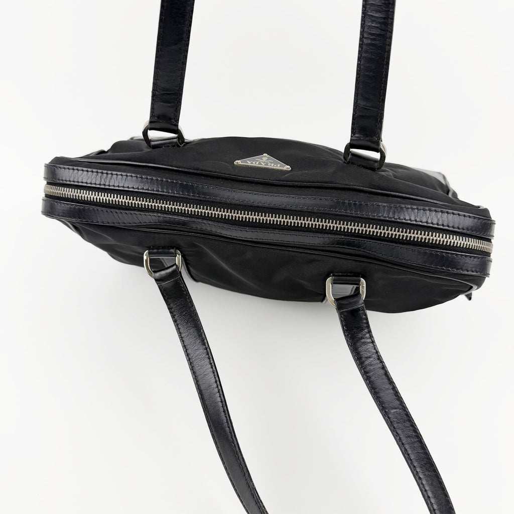 PRADA プラダ ショルダーバッグ ブラック ナイロン レザー ヴィンテージ レディース 【中古】