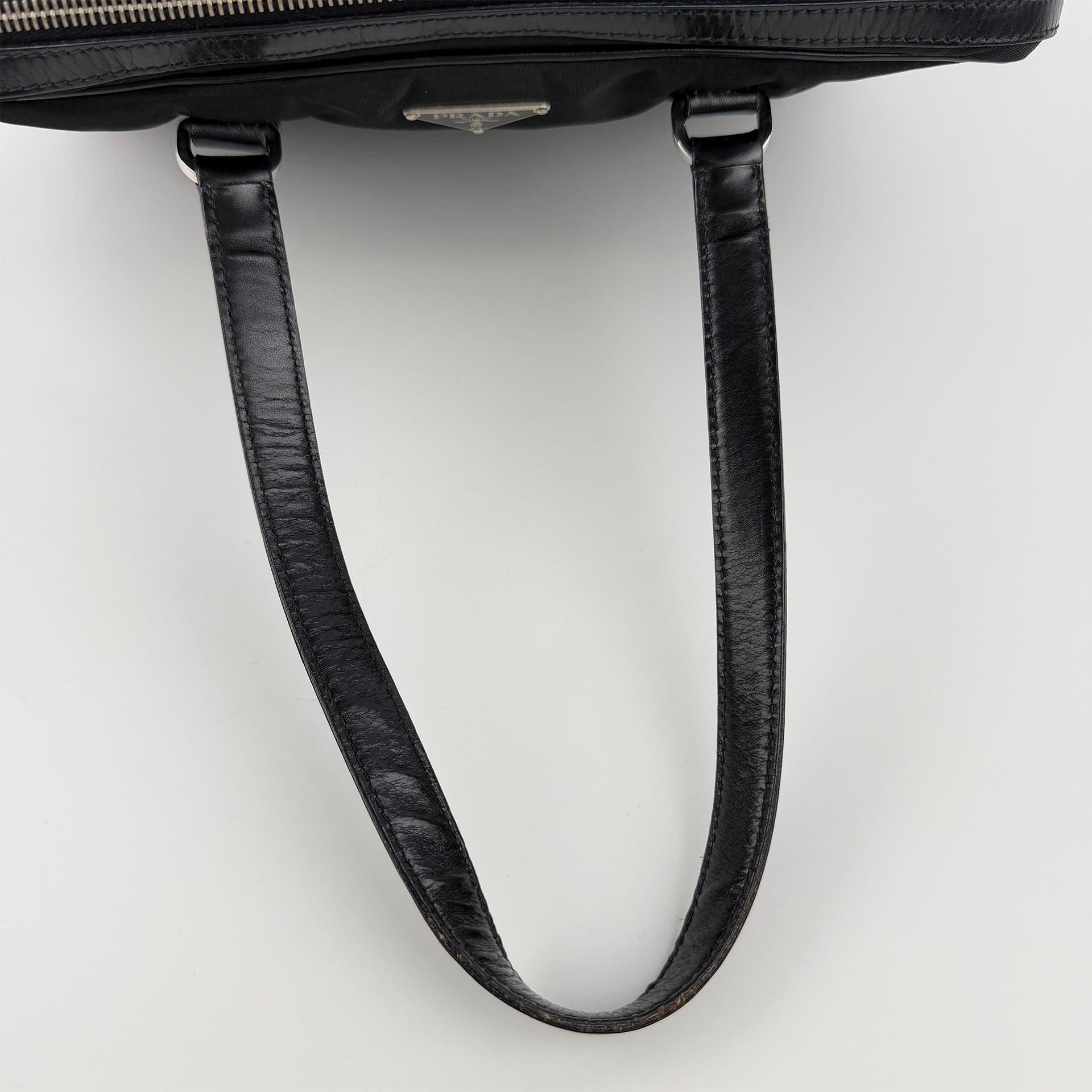 PRADA プラダ ショルダーバッグ ブラック ナイロン レザー ヴィンテージ レディース 【中古】