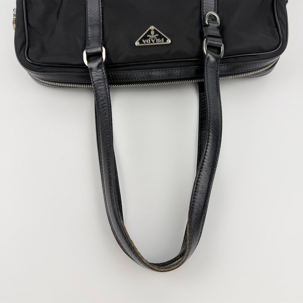 PRADA プラダ ショルダーバッグ ブラック ナイロン レザー ヴィンテージ レディース 【中古】