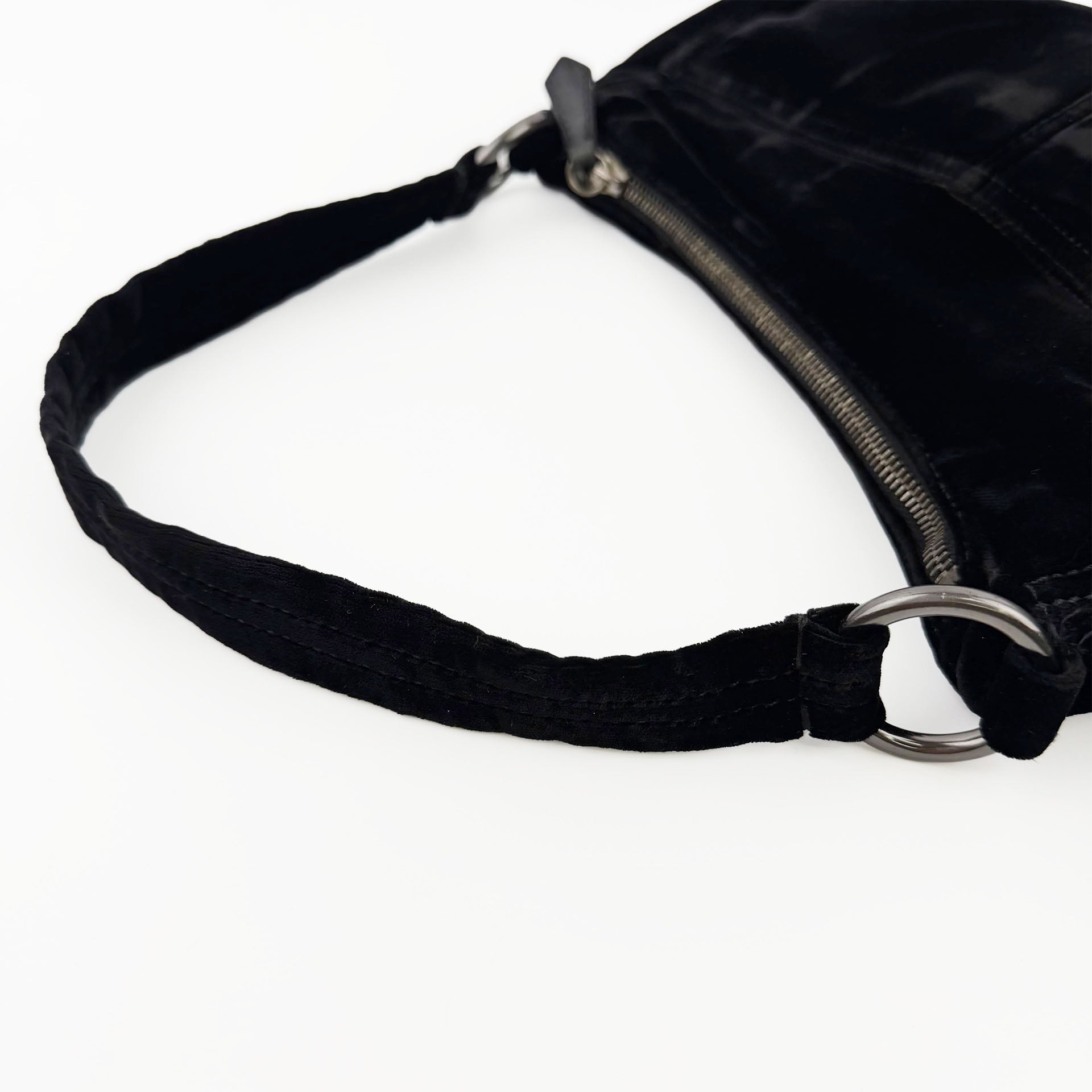 PRADA プラダ ショルダーバッグ ブラック ベルベット ヴィンテージ レディース 【中古】