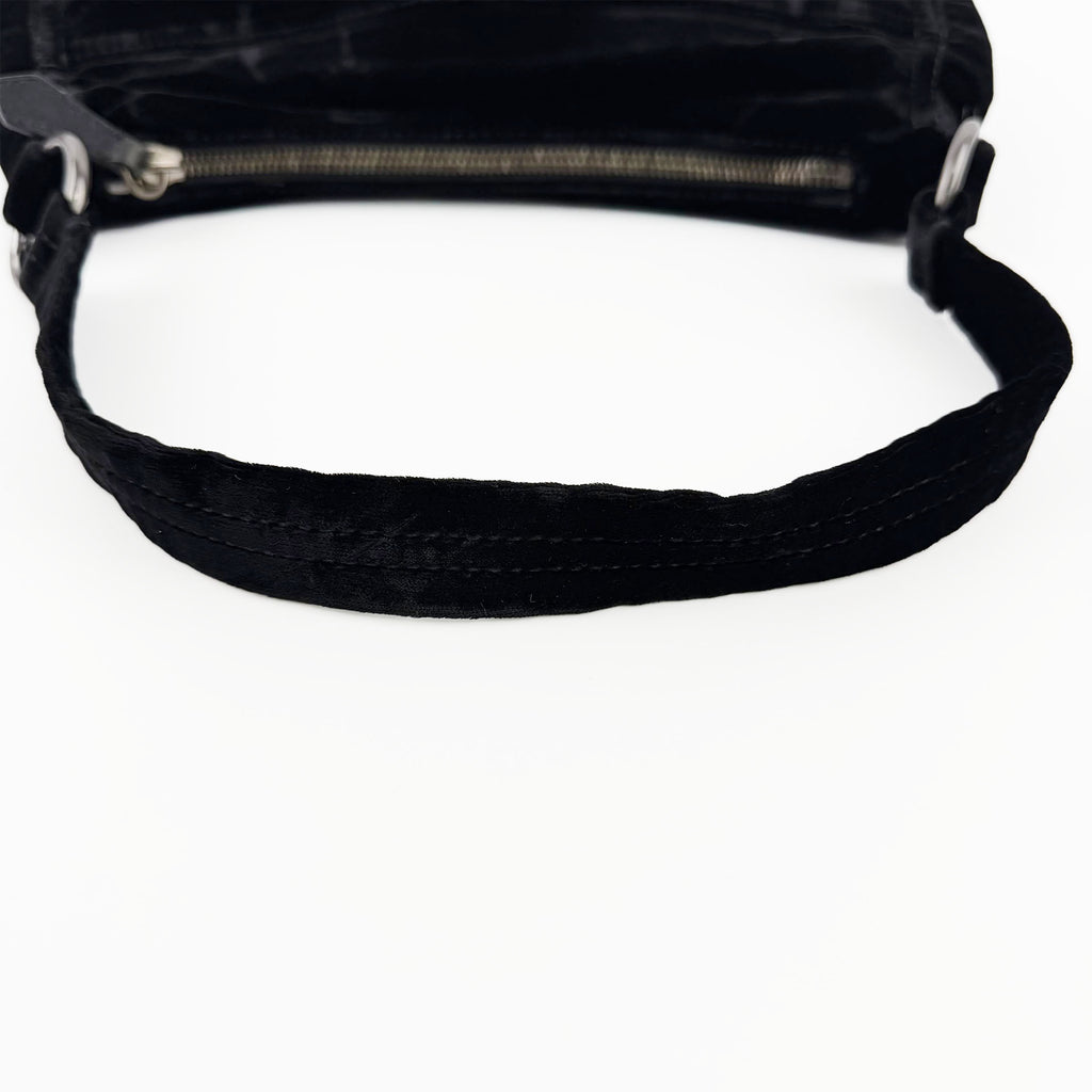 PRADA プラダ ショルダーバッグ ブラック ベルベット ヴィンテージ レディース 【中古】