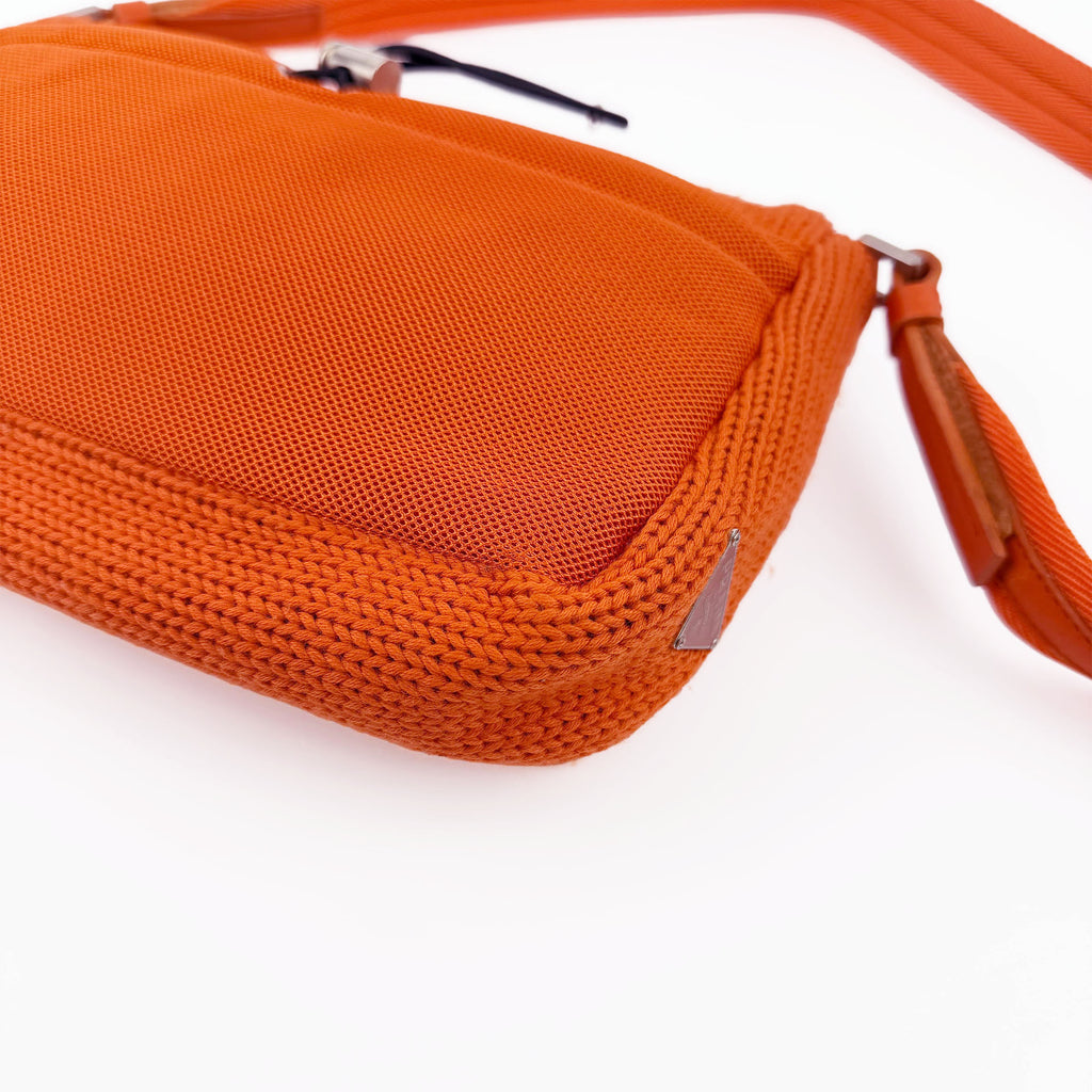 PRADA プラダ ショルダーバッグ オレンジ ニット ヴィンテージ レディース 【中古】