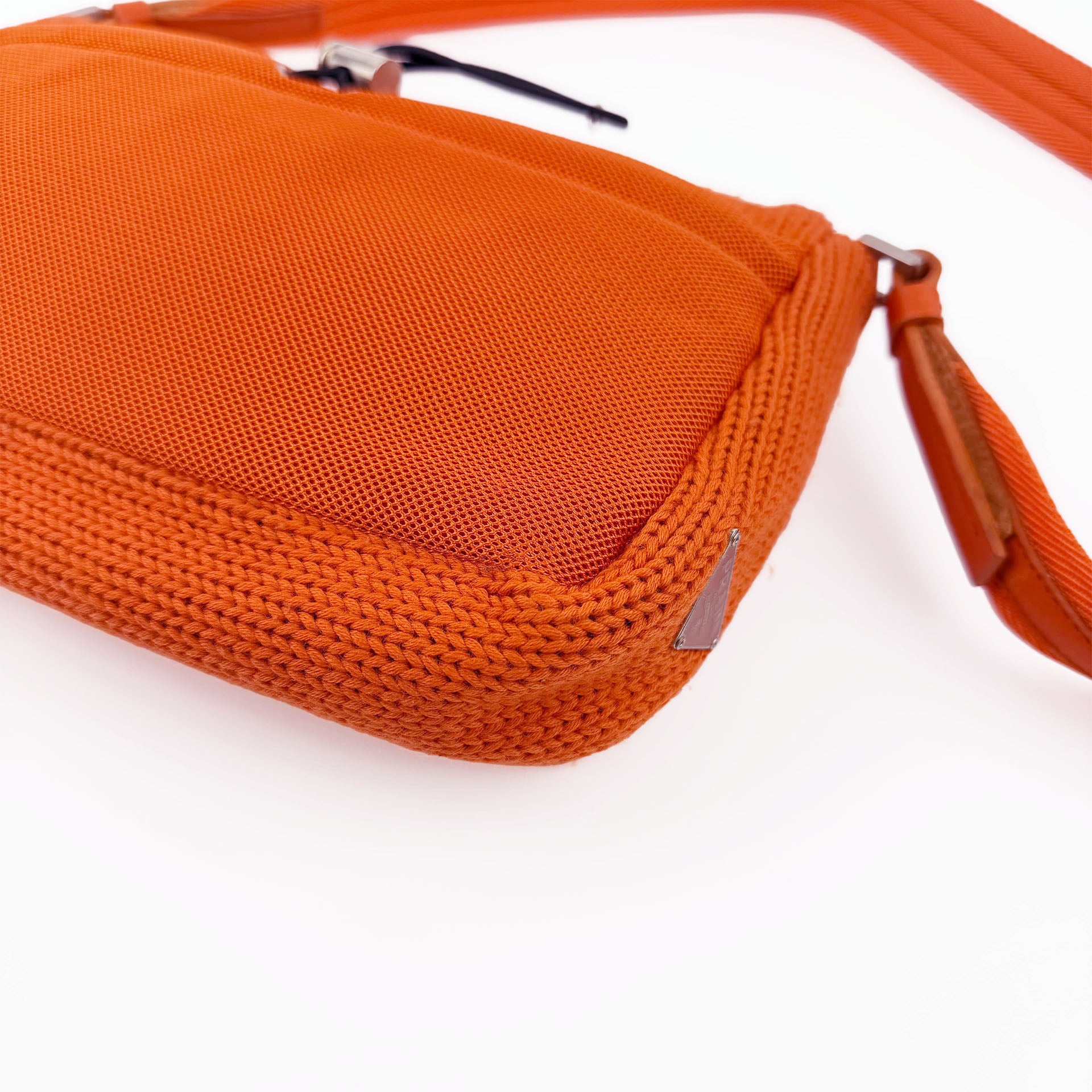PRADA プラダ ショルダーバッグ オレンジ ニット ヴィンテージ レディース 【中古】