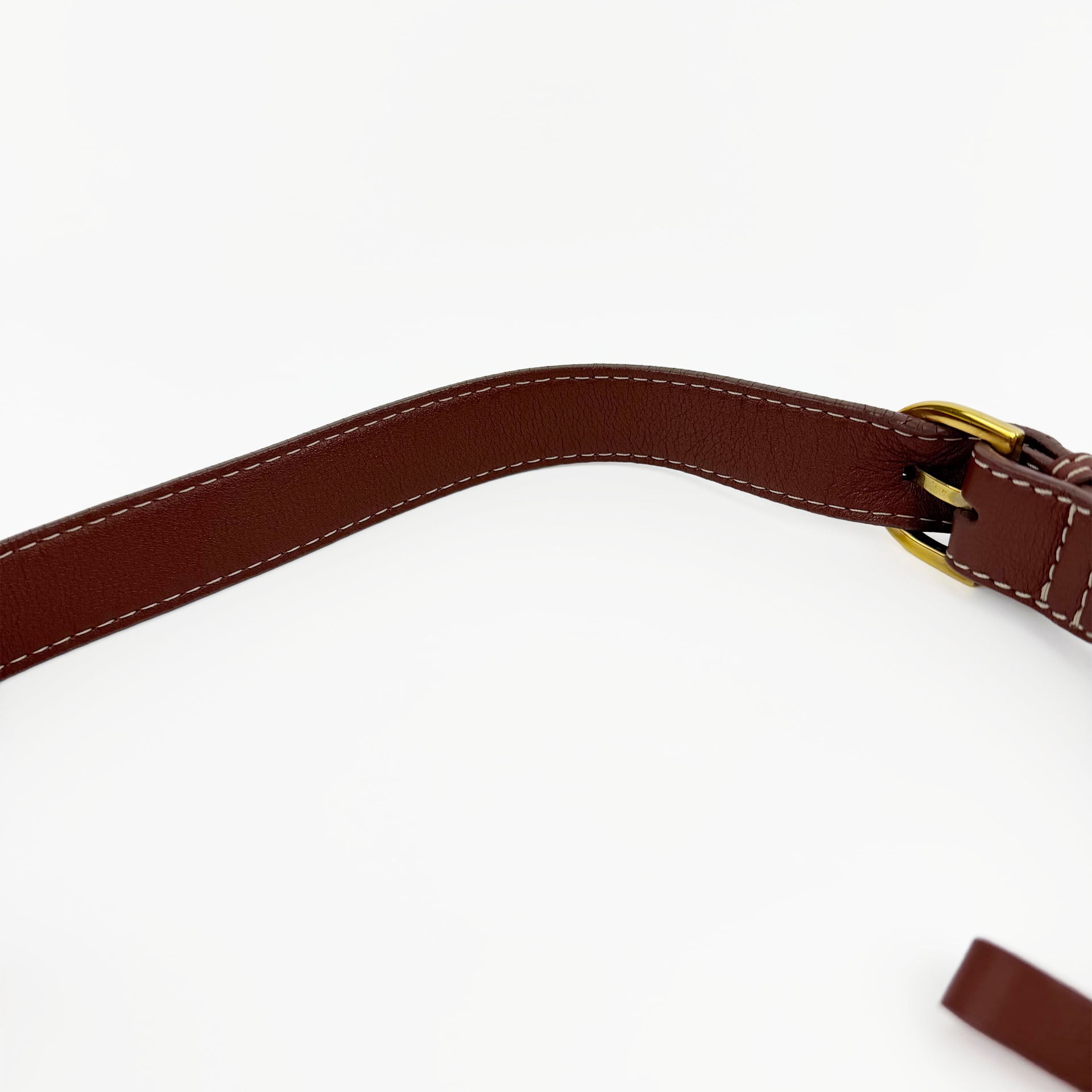 LOEWE ロエベ アナグラム 160周年記念限定 ショルダーバッグ レッド スエード ヴィンテージ レディース 【中古】