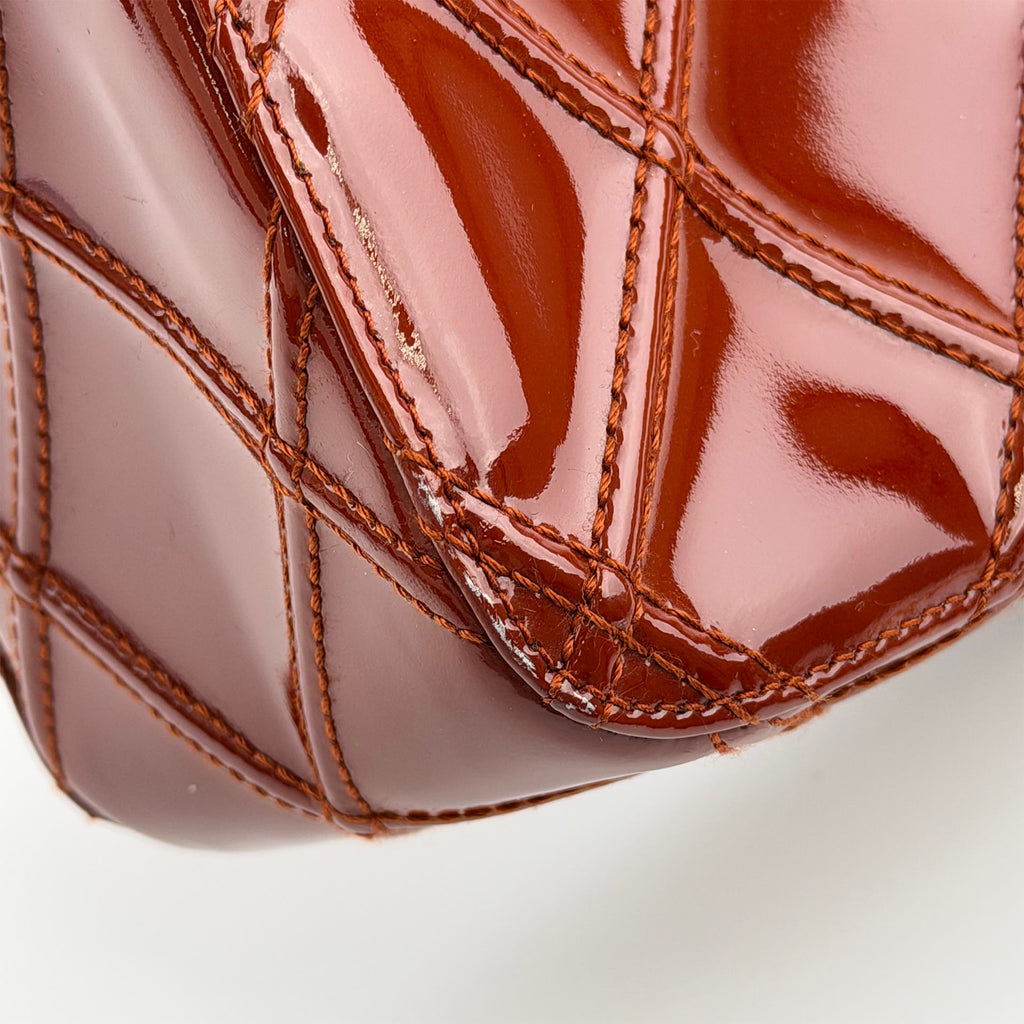 CHANEL シャネル ココマーク マトラッセ ワンショルダー ショルダーバッグ レッド エナメル 6番台 ヴィンテージ レディース 【中古】