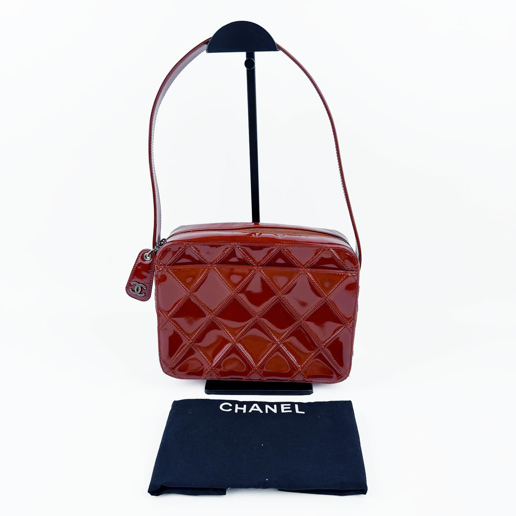 CHANEL シャネル ココマーク マトラッセ ワンショルダー ショルダーバッグ レッド エナメル 6番台 ヴィンテージ レディース 【中古】