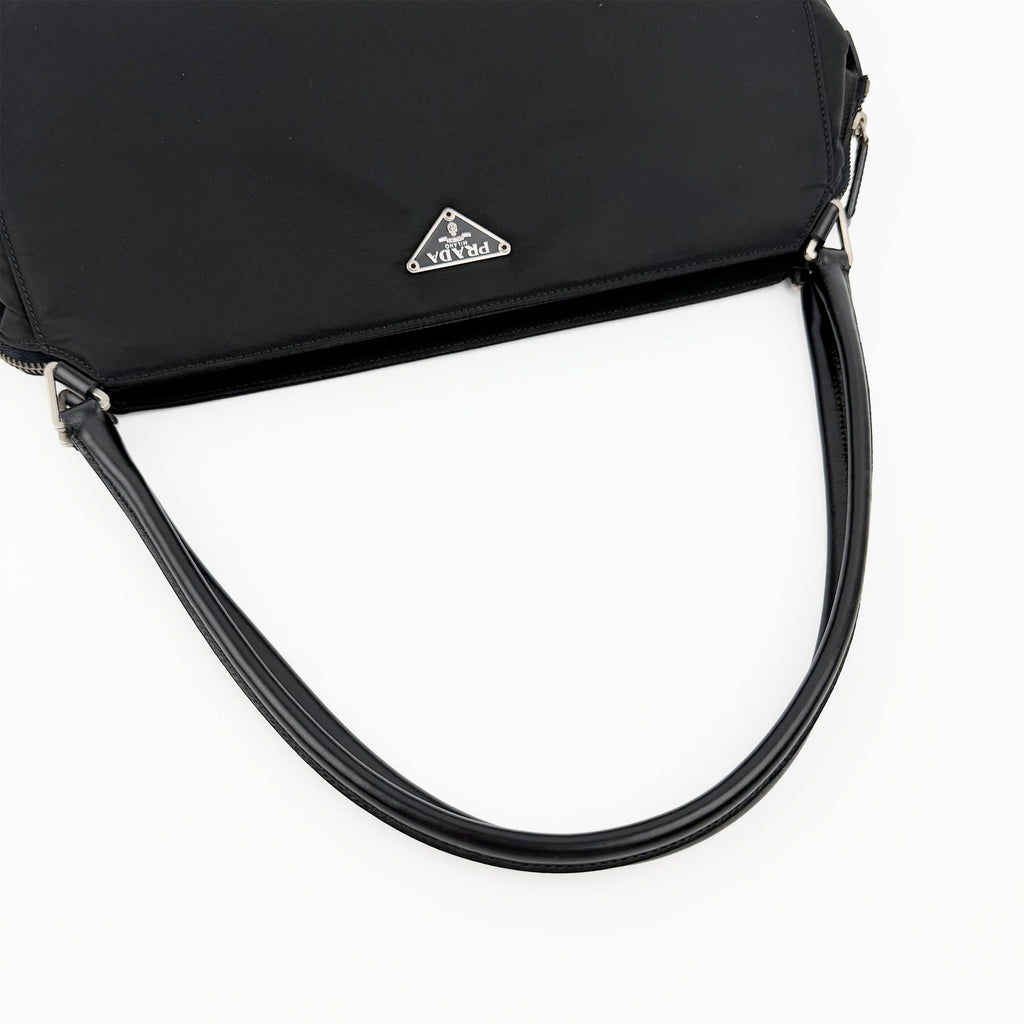 PRADA プラダ ショルダーバッグ ブラック ナイロン ヴィンテージ レディース 【中古】