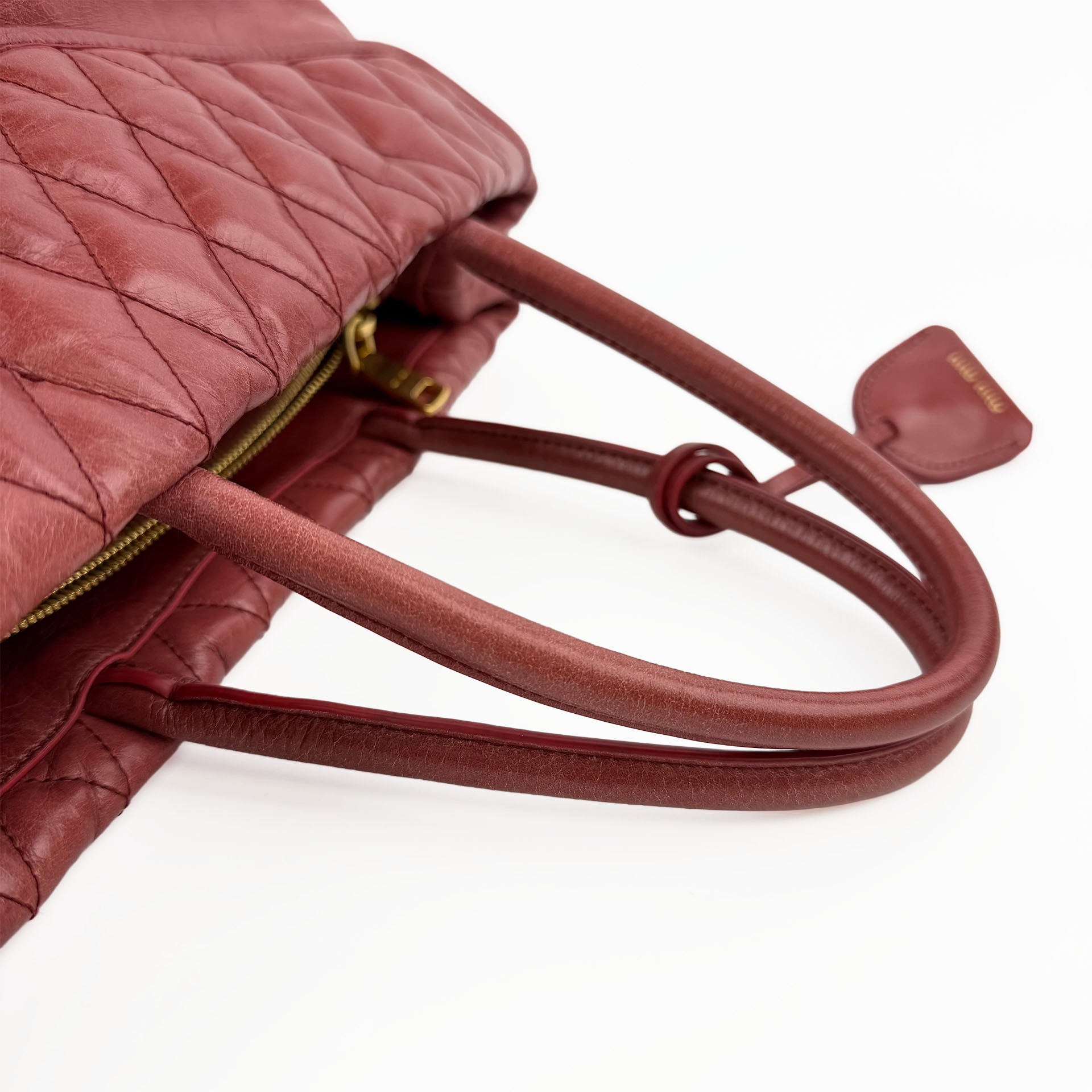 MIU MIU ミュウミュウ VIT.SHINE TRAP ヴィッテロ シャイン トラップ ハンドバッグ レッド レザー クラックルレザー ヴィンテージ レディース【中古】