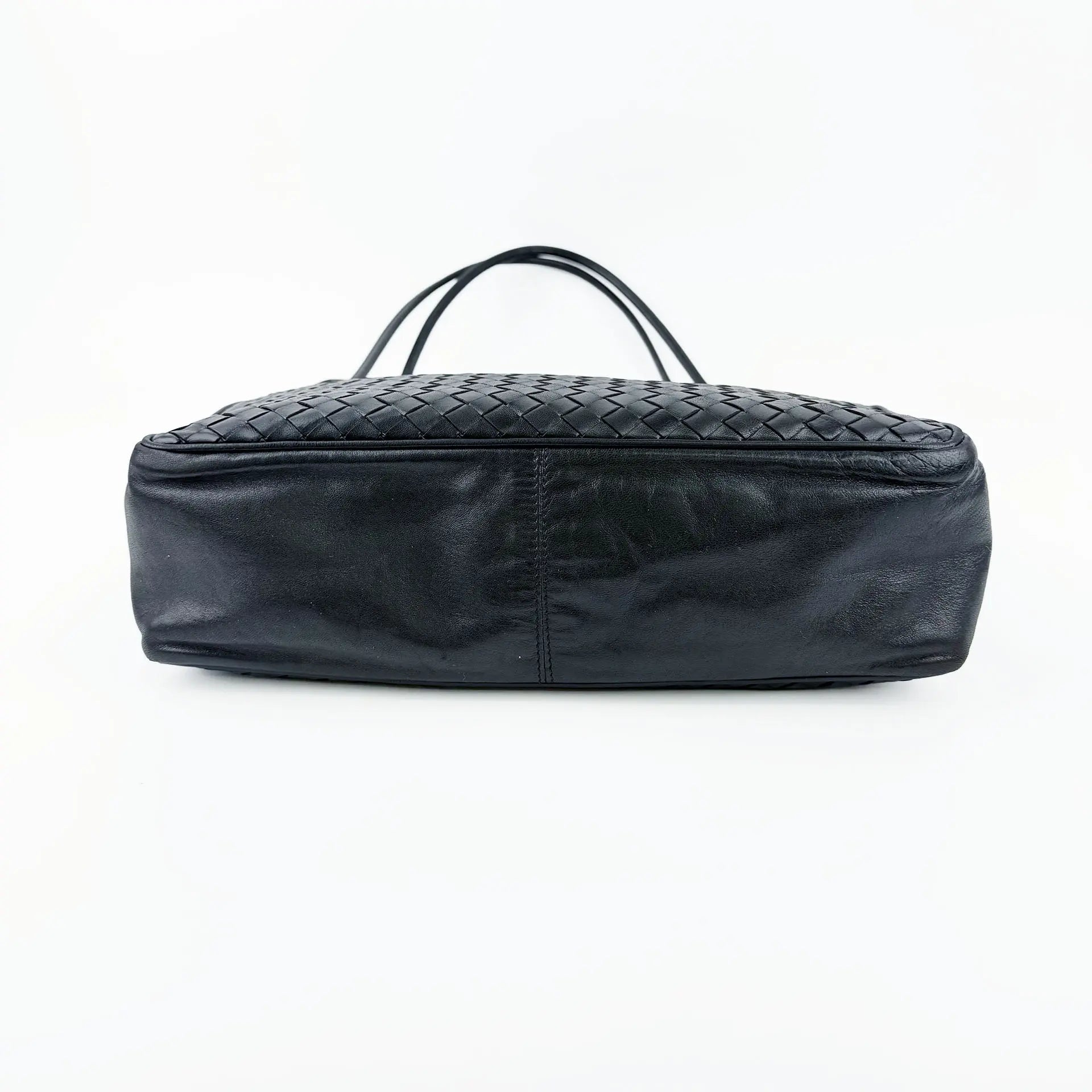 Bottega Veneta ボッテガ・ヴェネタ イントレチャート ショルダーバッグ ホーボーバッグ ブラック レザー ヴィンテージ レディース 【中古】